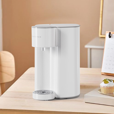ซื้อ เครื่องระบายน้ําร้อนทันทีบนโต๊ะทํางาน พร้อมการกรอง 4 ขั้นตอนและการอบอุ่น 3 วินาที การผลิตออนไลน์